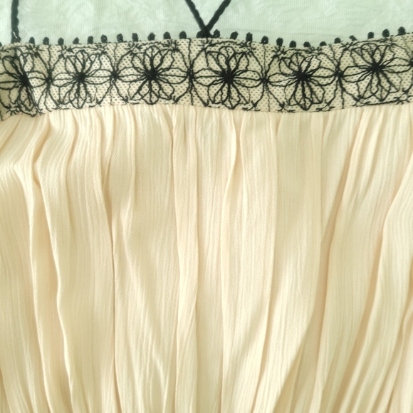 Zara knee length dress - Picture 12 of 15